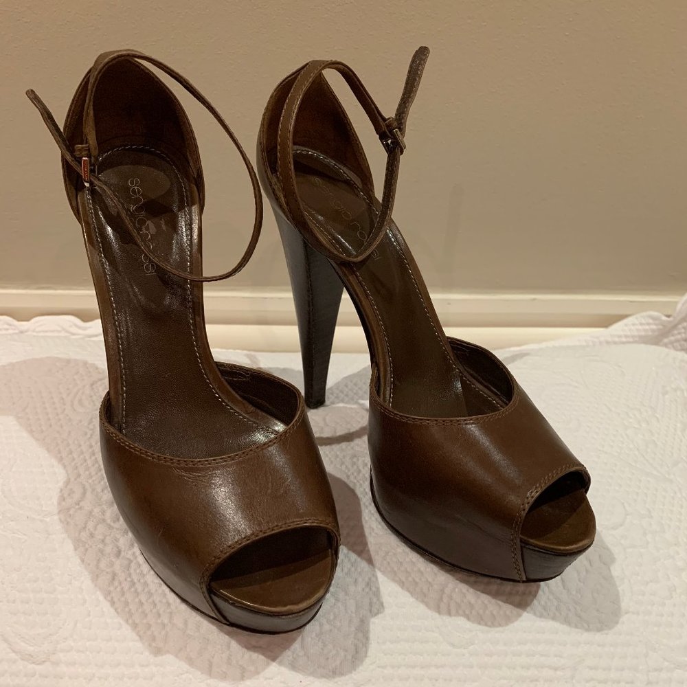 SERGIO ROSSI Brown Leather Platform Stilettos with ankle strap Size 37